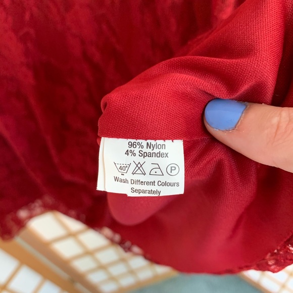 Wine Lace Dress - Picture 3 of 6